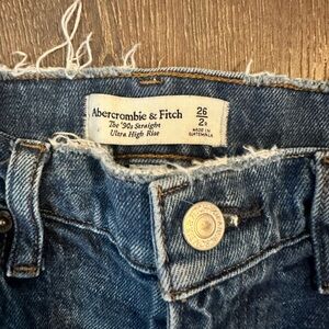 Abercrombie Ultra high rise 90s straight jeans